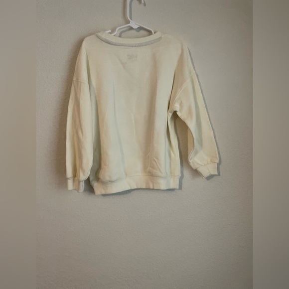 Bluey Kids Christmas  Sweater with Colorful Graphics size 5T - Picture 5 of 5